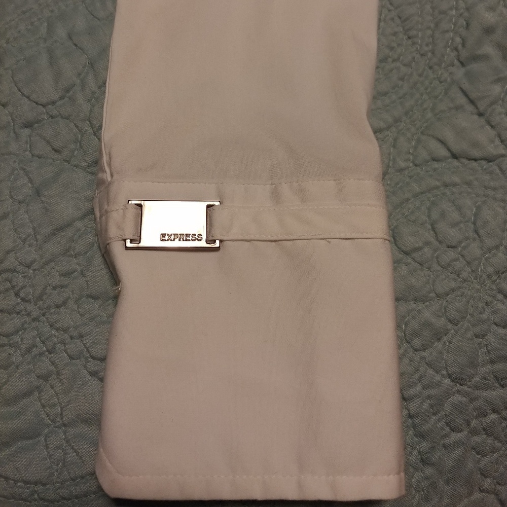 Express Button Up - Picture 3 of 3